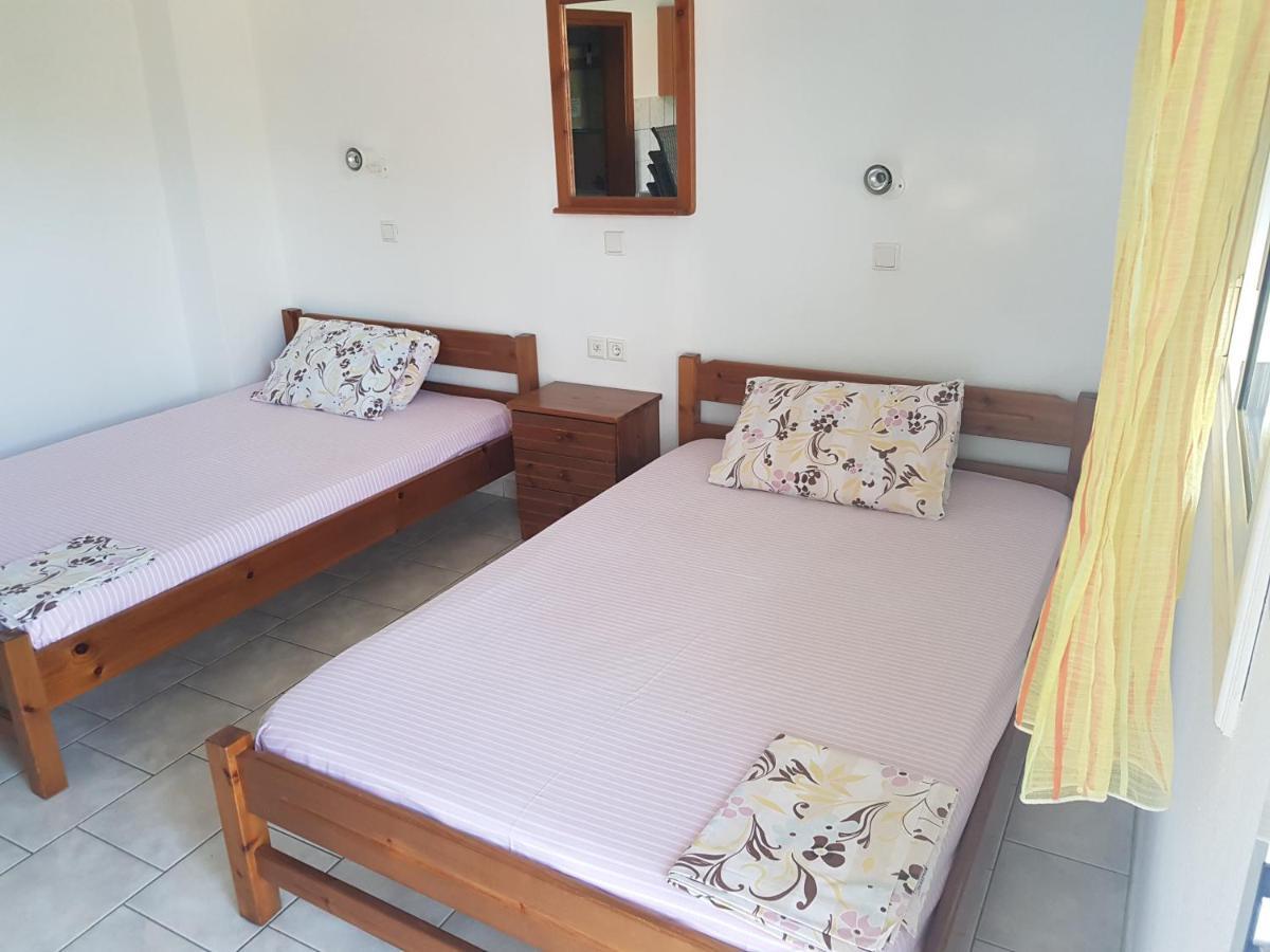 Villa Giannis 2 Nea Vrasna Bagian luar foto