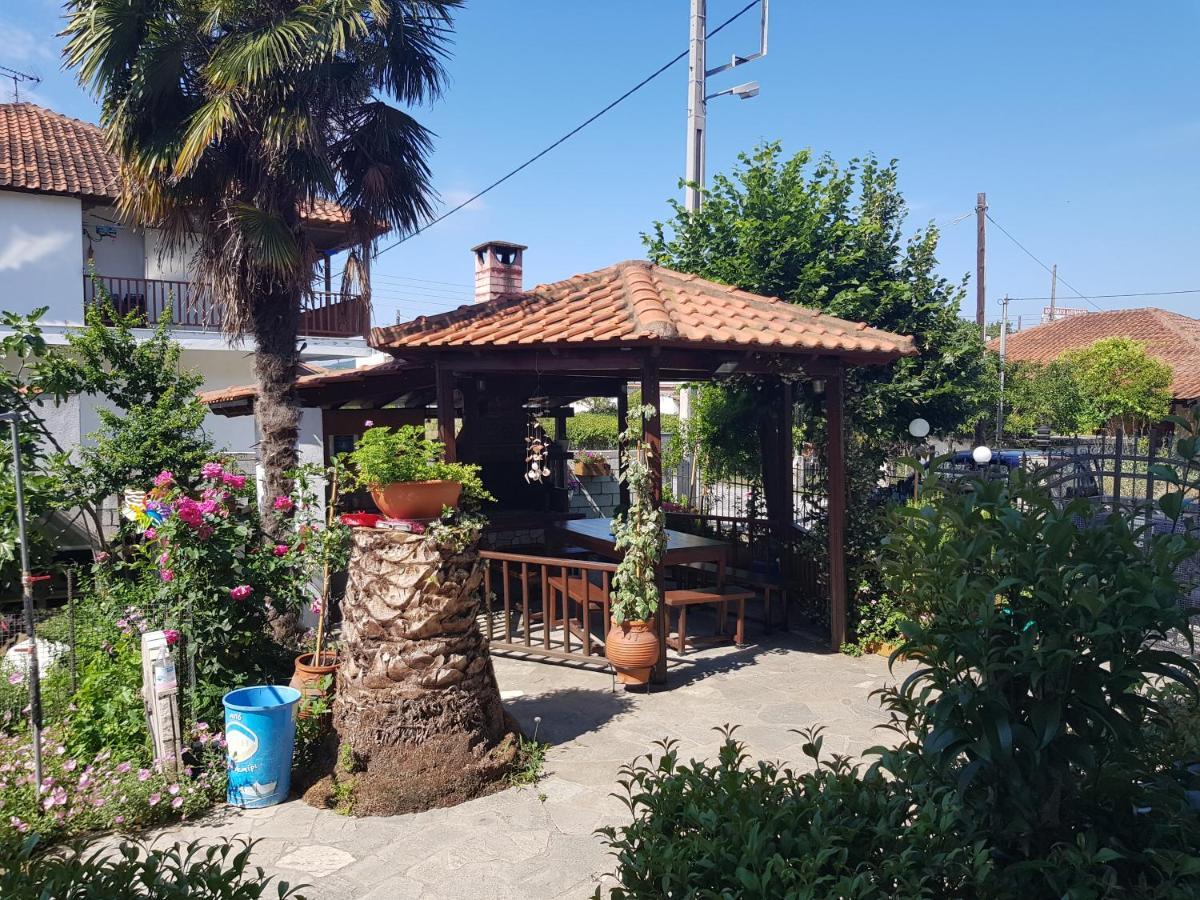 Villa Giannis 2 Nea Vrasna Bagian luar foto